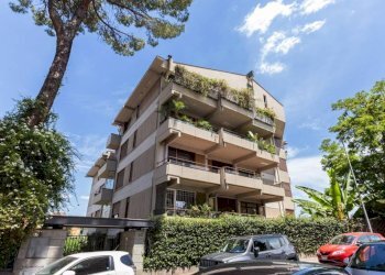 Facciata - Quadrilocale via Giovanni Arrivabene, 40, Roma - foto 26
