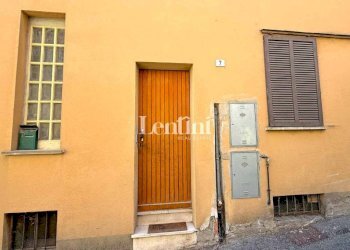 Facciata - Quadrilocale via Gozani, 7, San Giorgio Monferrato - foto 3