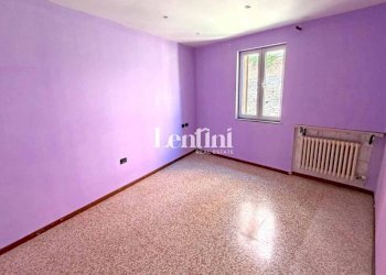 Camera da letto - Quadrilocale via Gozani, 7, San Giorgio Monferrato - foto 12