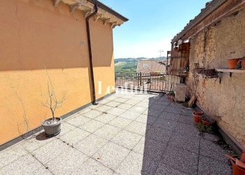 Terrazzo - Quadrilocale via Gozani, 7, San Giorgio Monferrato - foto 19