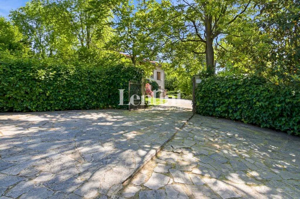 Giardino - Villa Località Madonna, 7, Camagna Monferrato - foto 1