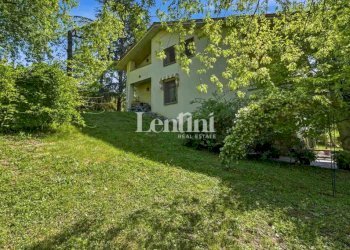 Giardino - Villa Località Madonna, 7, Camagna Monferrato - foto 7