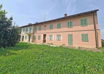 Facciata - Rustico Frazione Castagnassa, Rocchetta Tanaro - foto 3