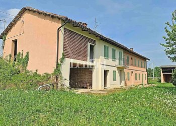 Facciata - Rustico Frazione Castagnassa, Rocchetta Tanaro - foto 4