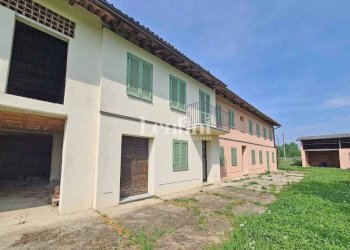 Facciata - Rustico Frazione Castagnassa, Rocchetta Tanaro - foto 8