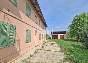Giardino - Rustico Frazione Castagnassa, Rocchetta Tanaro - foto 9