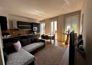 Salone - Three-room apartment via Carlo Tenca, 2, Gallarate - photo 1