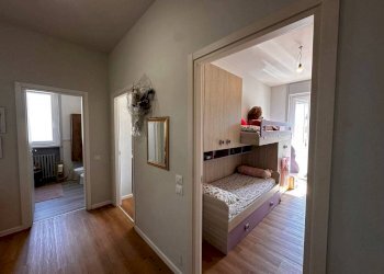 Disimpegno - Three-room apartment via Carlo Tenca, 2, Gallarate - photo 20