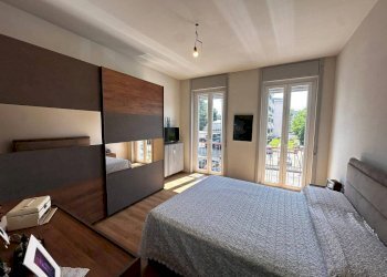Camera da letto - Three-room apartment via Carlo Tenca, 2, Gallarate - photo 22