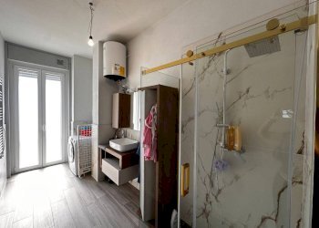 Bagno - Three-room apartment via Carlo Tenca, 2, Gallarate - photo 31