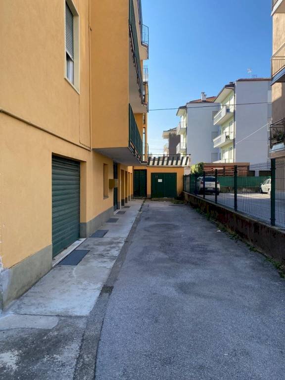 Cortile interno - Two-room apartment via 1 Alpini, 5, Mondovì - photo 1