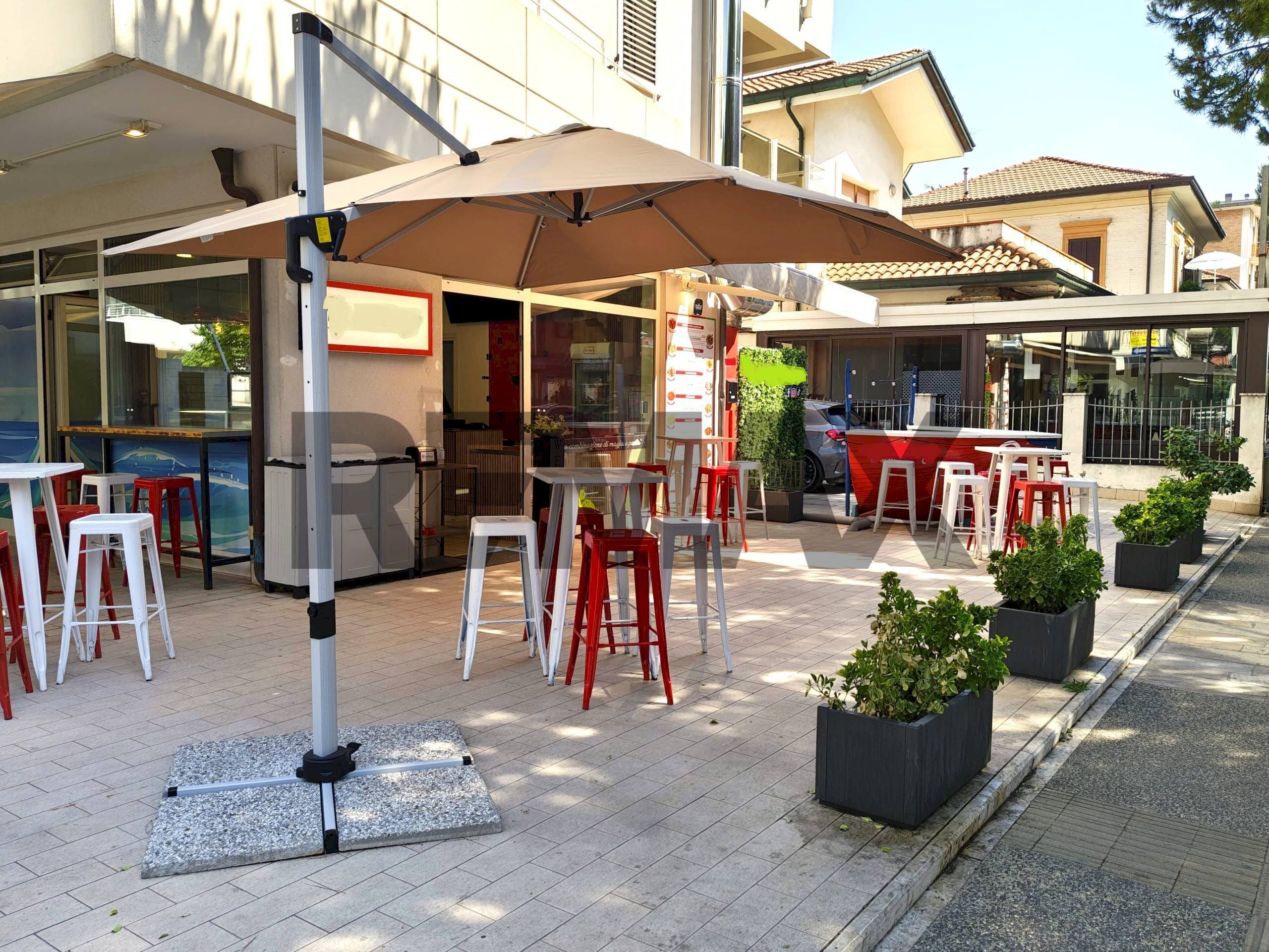 Edificio all\'aperto - Commercial Activity Viale Verdi
 
22, Riccione - photo 1