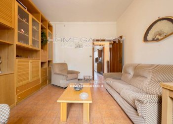 Soggiorno - Two-room apartment via Rodolfo Fumagalli, Genova (neighborhood Oregina) - photo 5