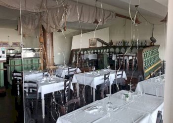 Interno non residenziale - Ristorante Varazze - foto 8