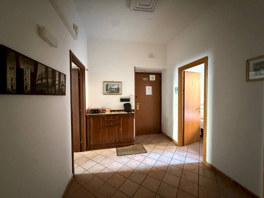 Corridoio - Four-room apartment via Napoleone III, Roma - photo 3
