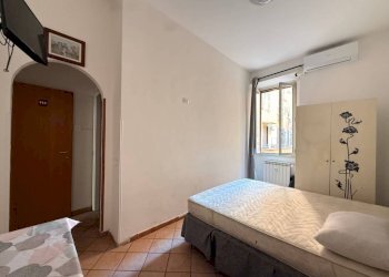 Camera da letto - Four-room apartment via Napoleone III, Roma - photo 9