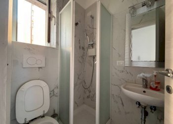 Bagno - Four-room apartment via Napoleone III, Roma - photo 10