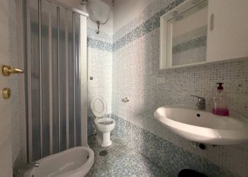 Bagno - Four-room apartment via Napoleone III, Roma - photo 20
