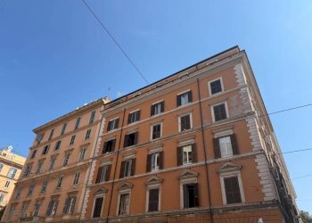 Facciata - Four-room apartment via Napoleone III, Roma - photo 22