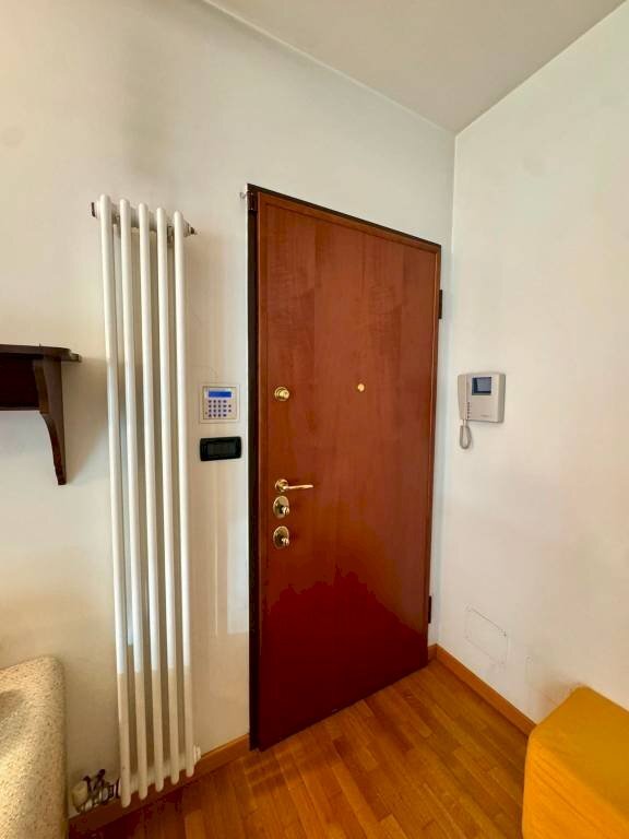 Ingresso - Two-room apartment via Benevento, 12, Torino (neighborhood Vanchiglietta) - photo 2