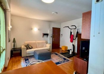 Soggiorno - Two-room apartment via Benevento, 12, Torino (neighborhood Vanchiglietta) - photo 5