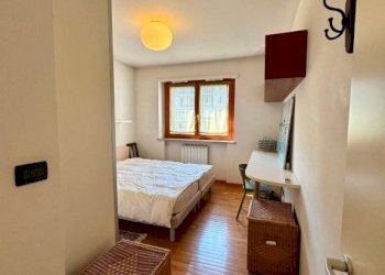Camera da letto - Two-room apartment via Benevento, 12, Torino (neighborhood Vanchiglietta) - photo 6