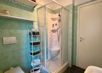 Bagno - Two-room apartment via Benevento, 12, Torino (neighborhood Vanchiglietta) - photo 9