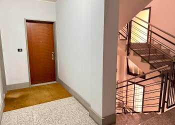 Interno palazzo - Bilocale via Benevento, 12, Torino (zona Vanchiglietta) - foto 18