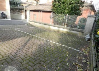 Posto macchina - Box Bologna (zona Colli) - foto 1