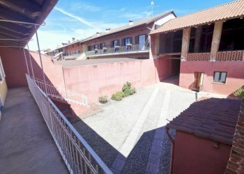 Cortile interno - Casa indipendente via Giovanni Verga, 4, Foglizzo - foto 47