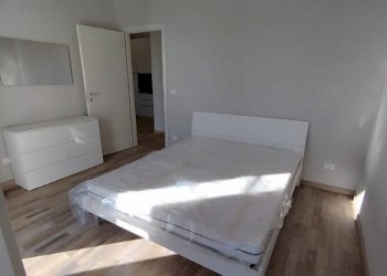 Camera da letto - Two-room apartment Cuneo (neighborhood Donatello) - photo 7