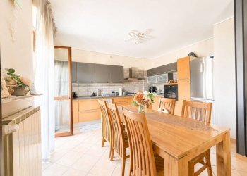 Cucina - Four-room apartment via Vecchia di Cuneo, 115, Beinette - photo 6