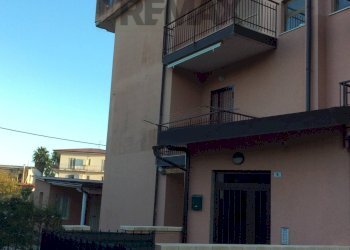 Edificio all\'aperto - Bilocale VIA NAZIONALE
 
SNC, Gizzeria - foto 7