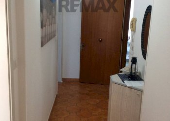 Hall / corridoio - Bilocale VIA NAZIONALE
 
SNC, Gizzeria - foto 8