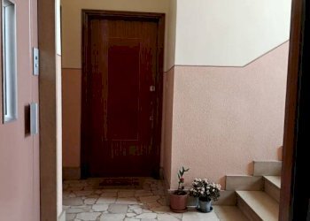 Interno palazzo - Trilocale corso Casale, 14, Asti - foto 6