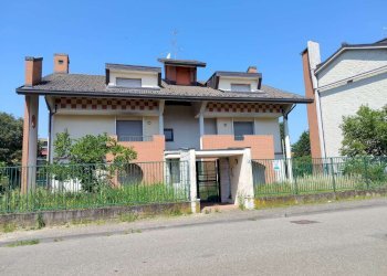 236de6c3-d4d9-40e2-8f97-f5e6300d2401 - Appartamento largo Donatello, Abbiategrasso - foto 6