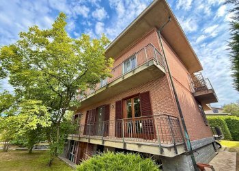 Facciata - Villa via Biella, 60, Candelo - foto 1