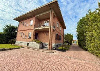 Facciata - Villa via Biella, 60, Candelo - foto 27