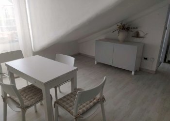 zona giorno con angolo cottura - Two-room apartment via Fratelli Calandra, 9, Torino (neighborhood Centro) - photo 9