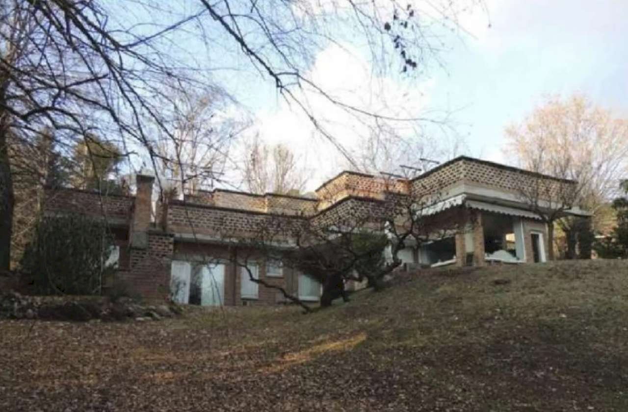 Immagine 2026-06-23 100452 - Villa at auction via Borgofranco, 25, Torino (neighborhood Madonna del Pilone) - photo 1