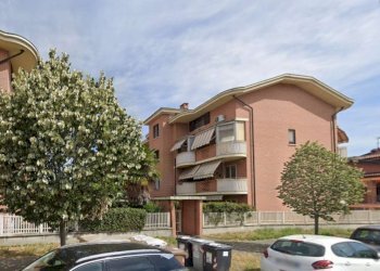 Immagine 2026-06-23 105635 - Three-room apartment at auction via Brofferio, 12, Nichelino - photo 1