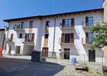 Facciata - Two-room apartment via Bergia, 24, Borgo San Dalmazzo - photo 2