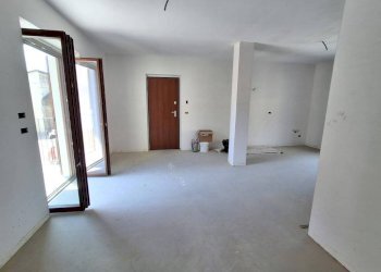 Soggiorno - Two-room apartment via Bergia, 24, Borgo San Dalmazzo - photo 17
