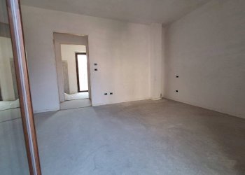 Camera da letto - Two-room apartment via Bergia, 24, Borgo San Dalmazzo - photo 31