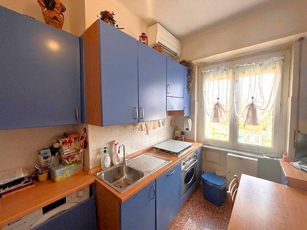 Cucina - Two-room apartment via Talamone, 20, Genova (neighborhood San Teodoro) - photo 2