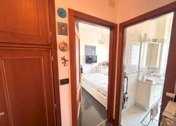 Disimpegno - Two-room apartment via Talamone, 20, Genova (neighborhood San Teodoro) - photo 4