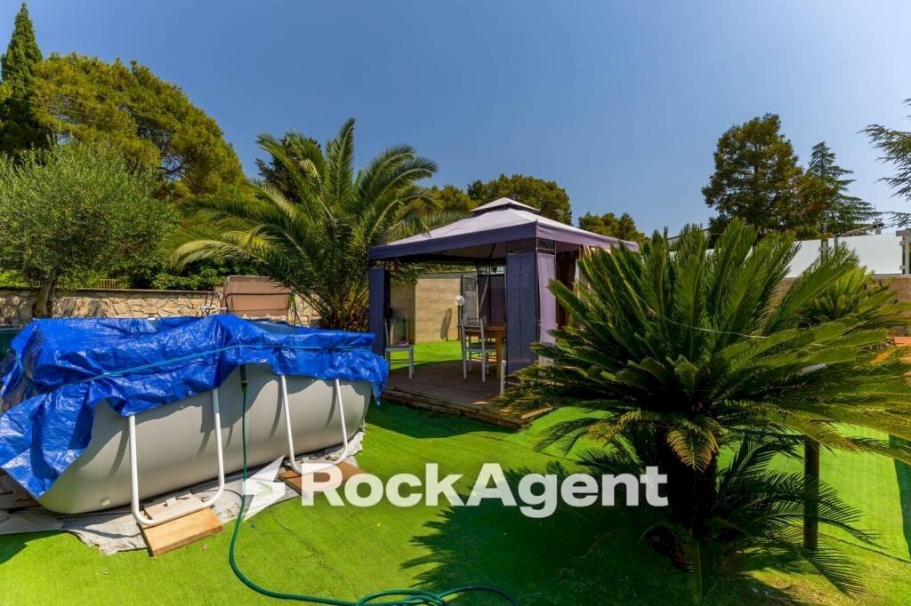 Piscina - Villa Borgo Lagogemolo, 56, Cassano delle Murge - foto 3