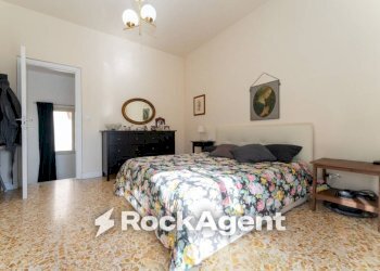 Camera da letto - Attico via Santa Maria della Stella, 16b, Catania - foto 22