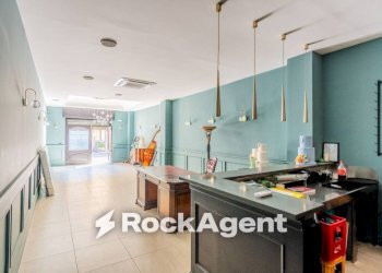 Interno non residenziale - Negozio via Scafati, 69, Sant'Antonio Abate - foto 28