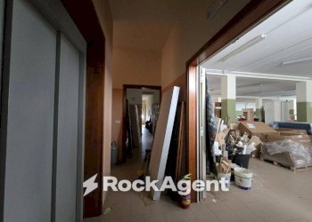 Interno non residenziale - Capannone via delle Industrie, Gallipoli - foto 4
